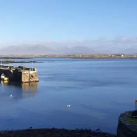 West Haven * Roundstone